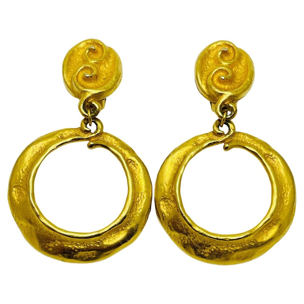 ANNE KLEIN vintage matte gold designer clip on earrings